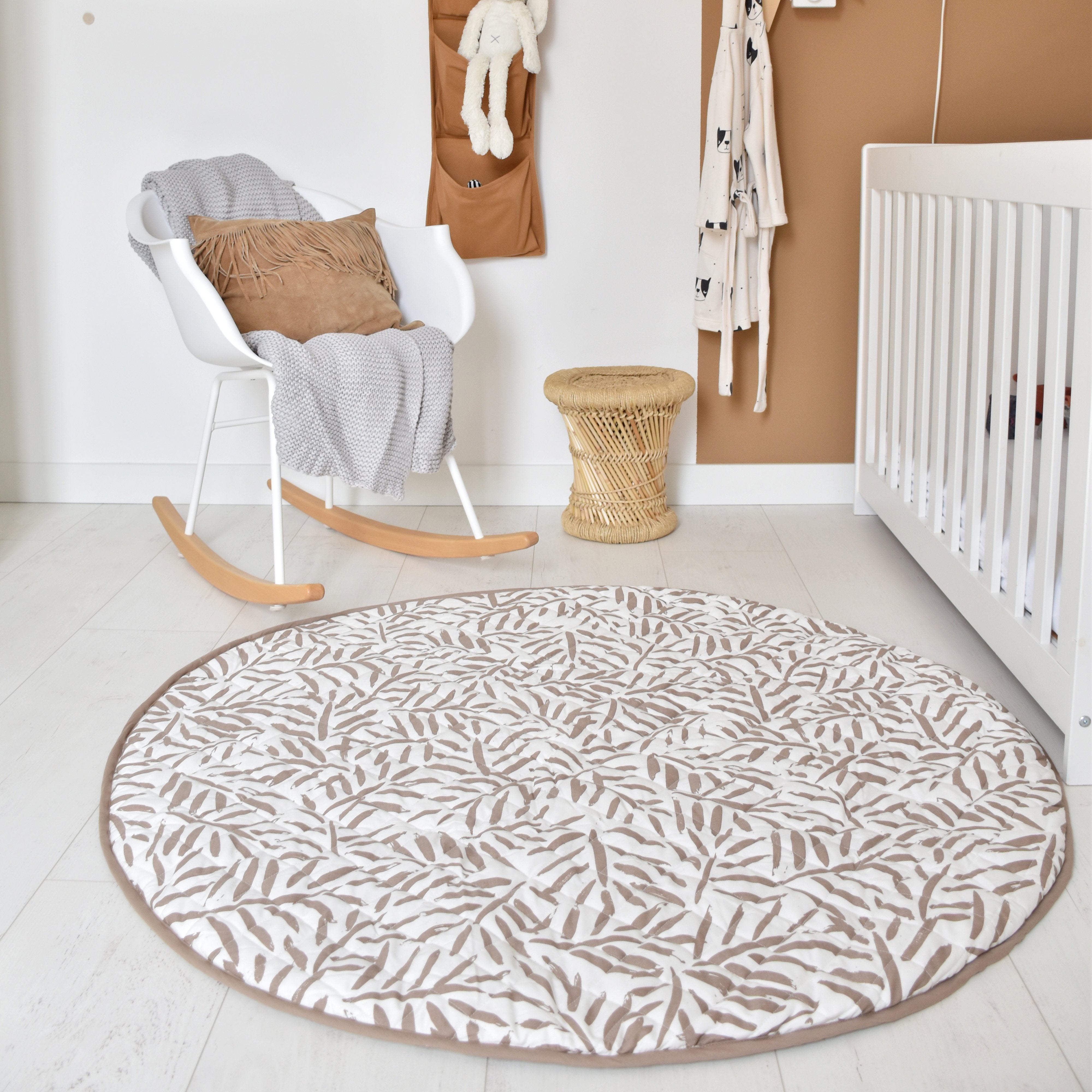 toddlekind-luxe-diaper-free-mat-tan-123cm- (8)