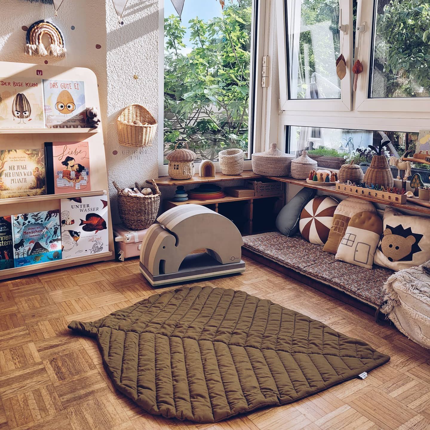 toddlekind-organic-cotton-leaf-mat-tan-128x96cm- (12)