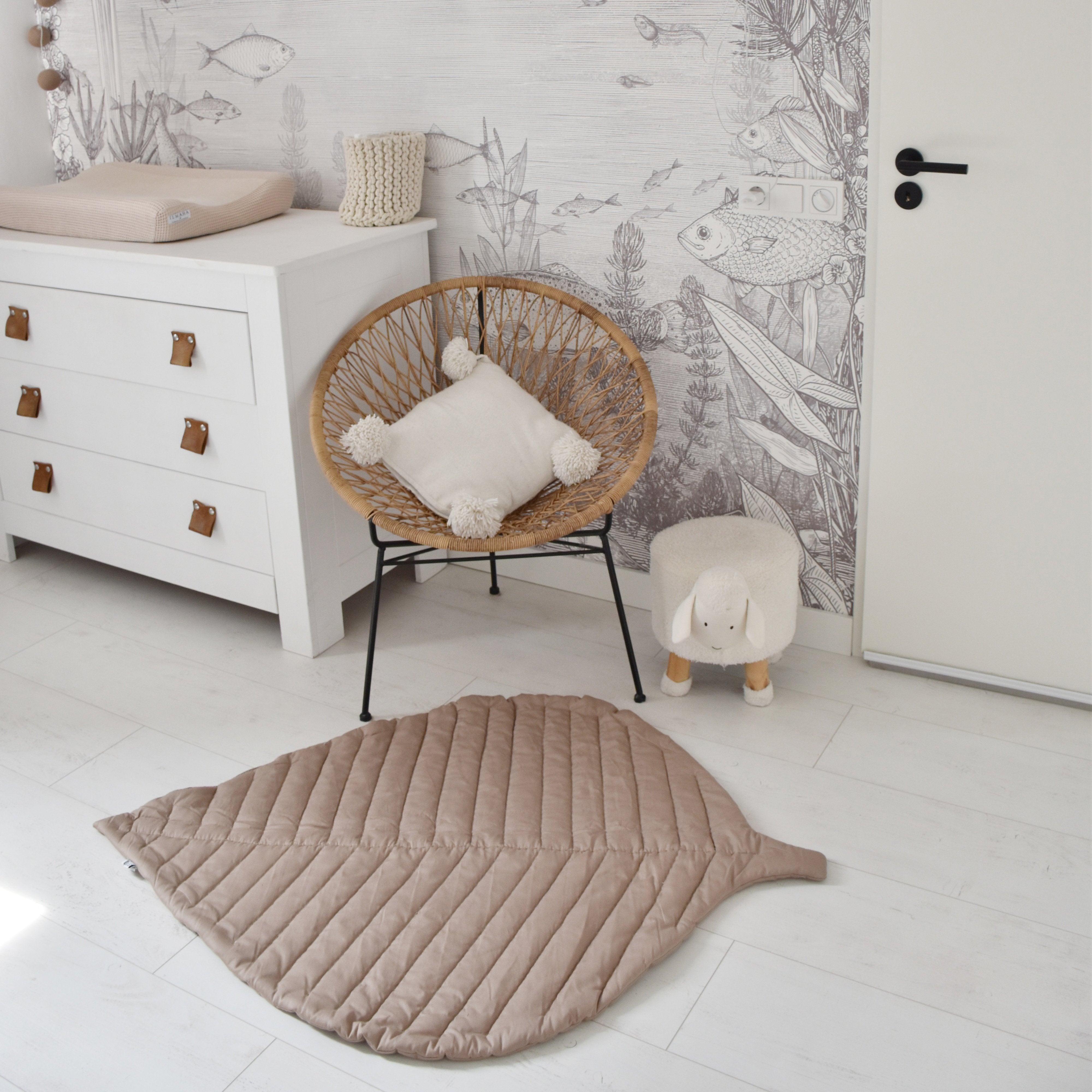 toddlekind-organic-cotton-leaf-mat-tan-128x96cm- (5)
