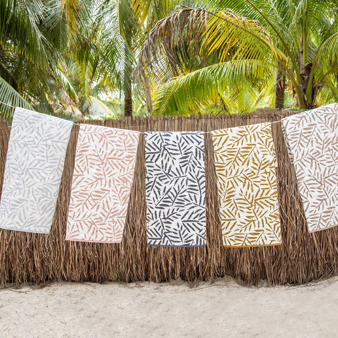 toddlekind-waterproof-organic-travel-mat-tan-120x120cm- (5)