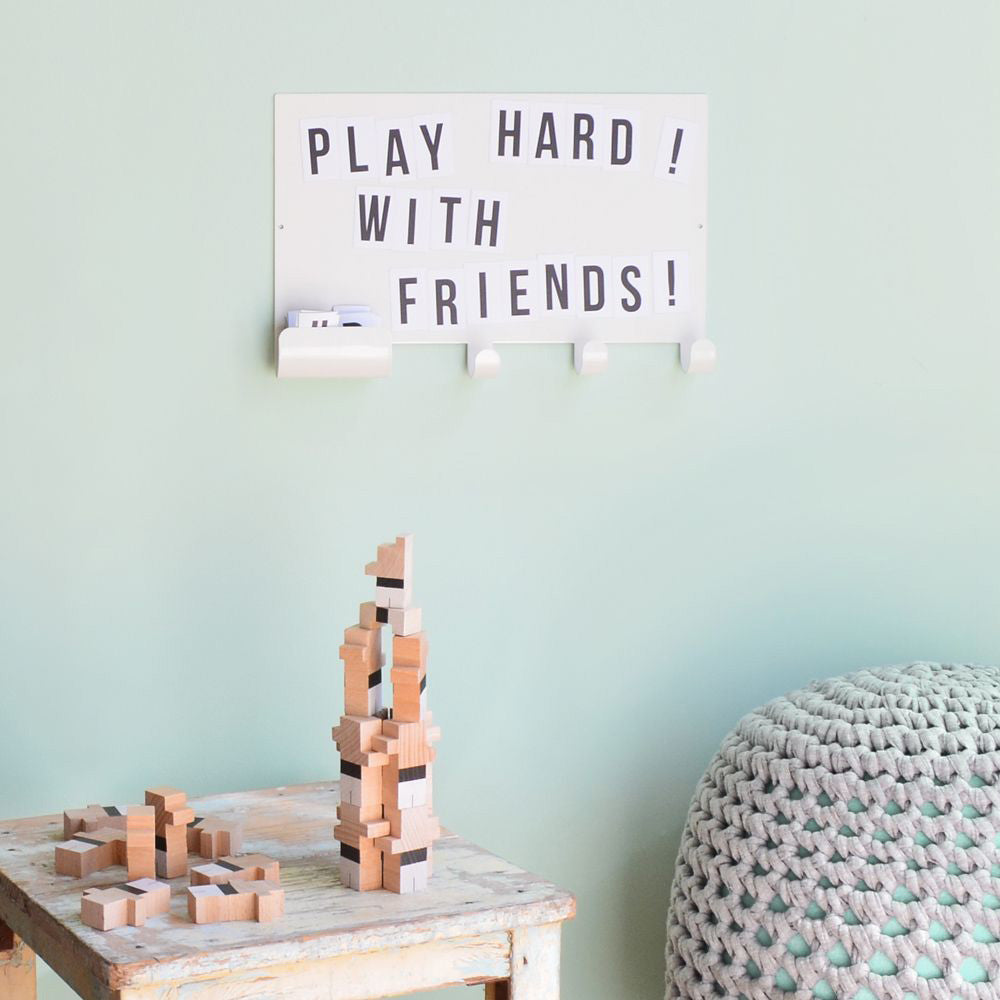 tresxics-board-letters-black- (3)