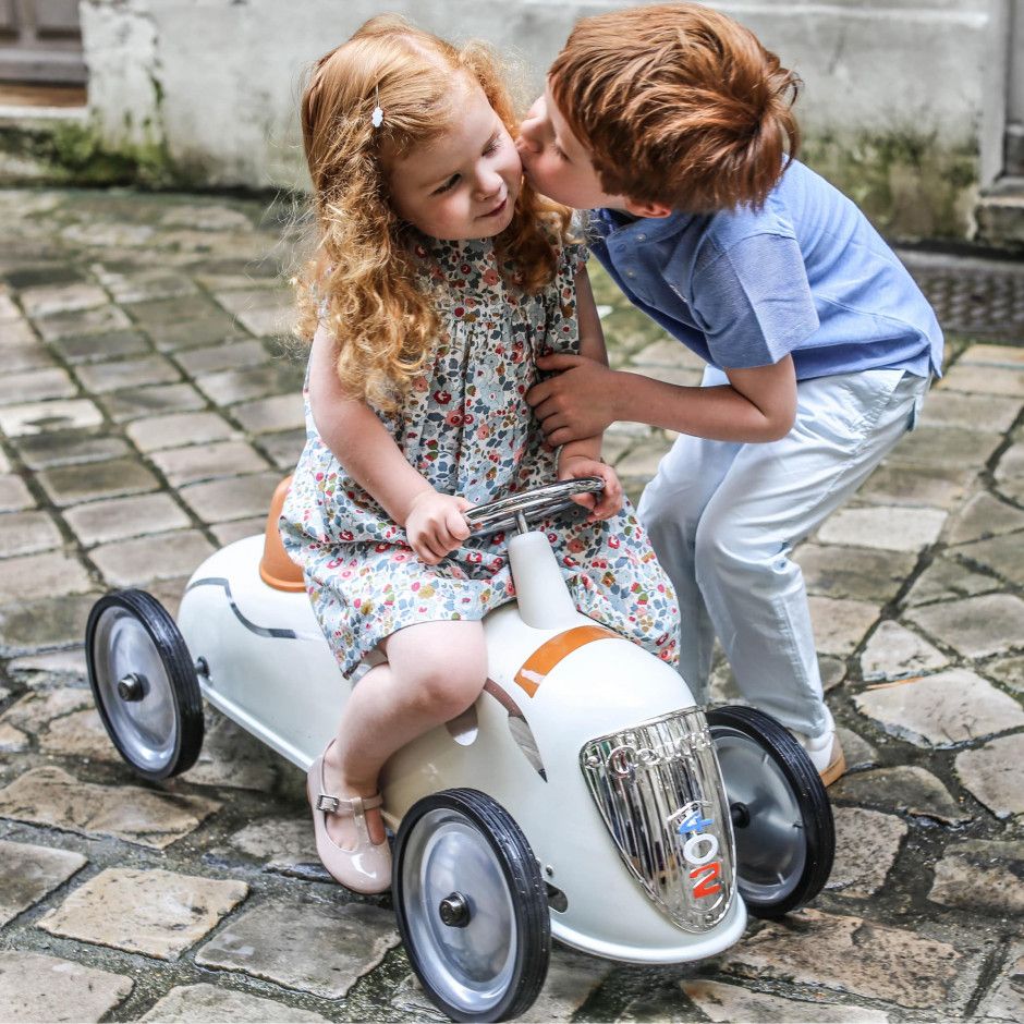 white-baghera-rider-peugeot-off-white-play-toy-bagh-827-_1white-baghera-rider-peugeot-off-white-play-toy-bagh-827-_1