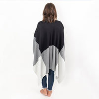 zestt-blanket-travel-wrap-black-colorblock- (3)