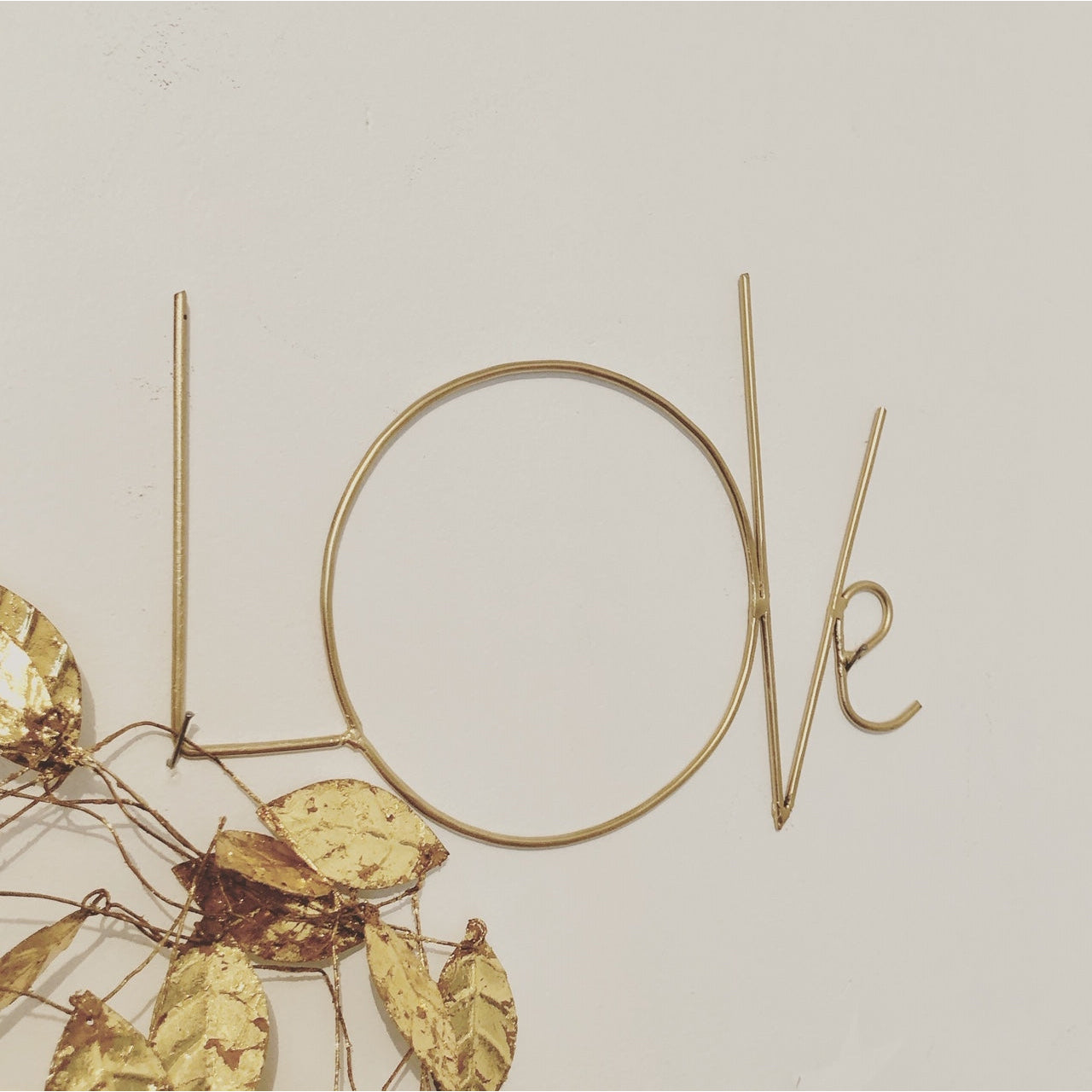 zoé-rumeau-word-love-gold-zoer-wlove-g-